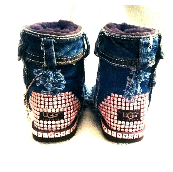 Customized Uggs "TRUGGS" - Picture 1 of 8